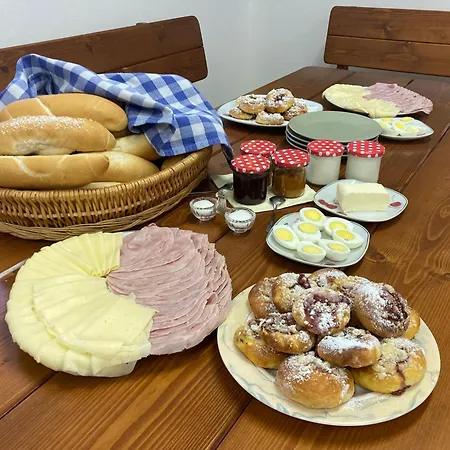 Hotel apartamentowy S Klimatizaci - U Kudlacku