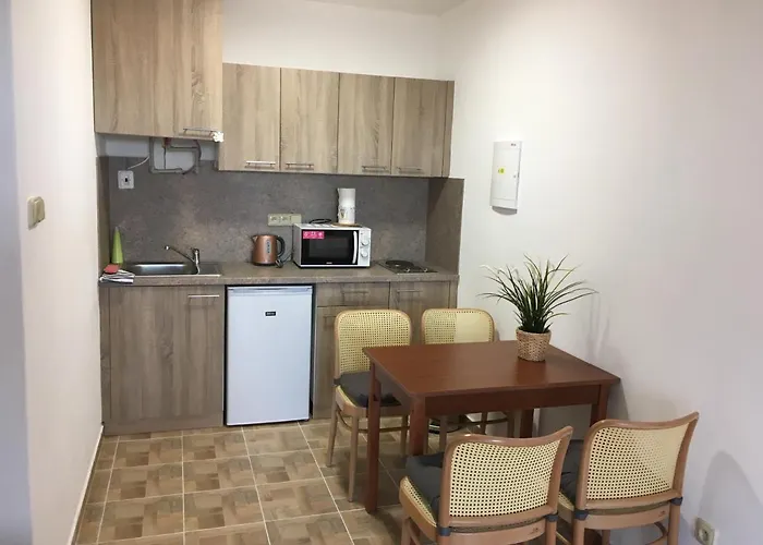 S Klimatizací - U Kudláčků Pouzdřany 3*