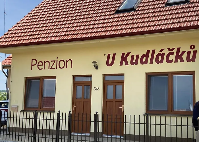 S Klimatizací - U Kudláčků Pouzdřany 3* Pouzdrany